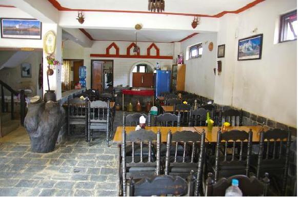 Shrestha Hotel & Restaurant Бандипур Екстериор снимка